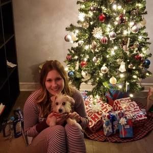 Meet your Posher, Lori-anne